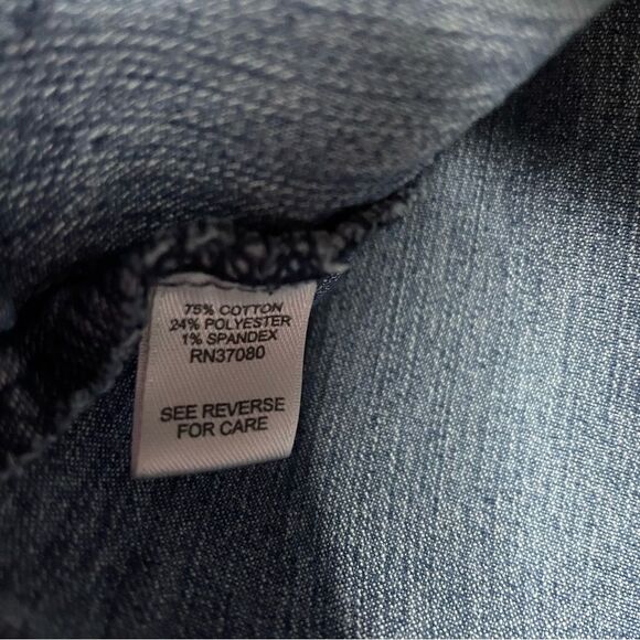 Vintage Cato Denim Vest Medium Wash Sleeveless Cropped Button Front Collar XL - Picture 6 of 6